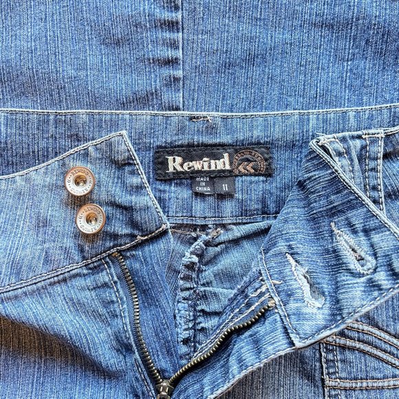 Flared Denim Skirt | Rewind - Picture 4 of 5